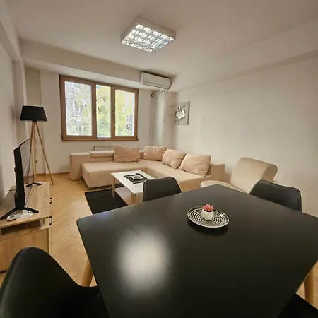 Lovely Square Purple Velvet 43 Macedonia Stree